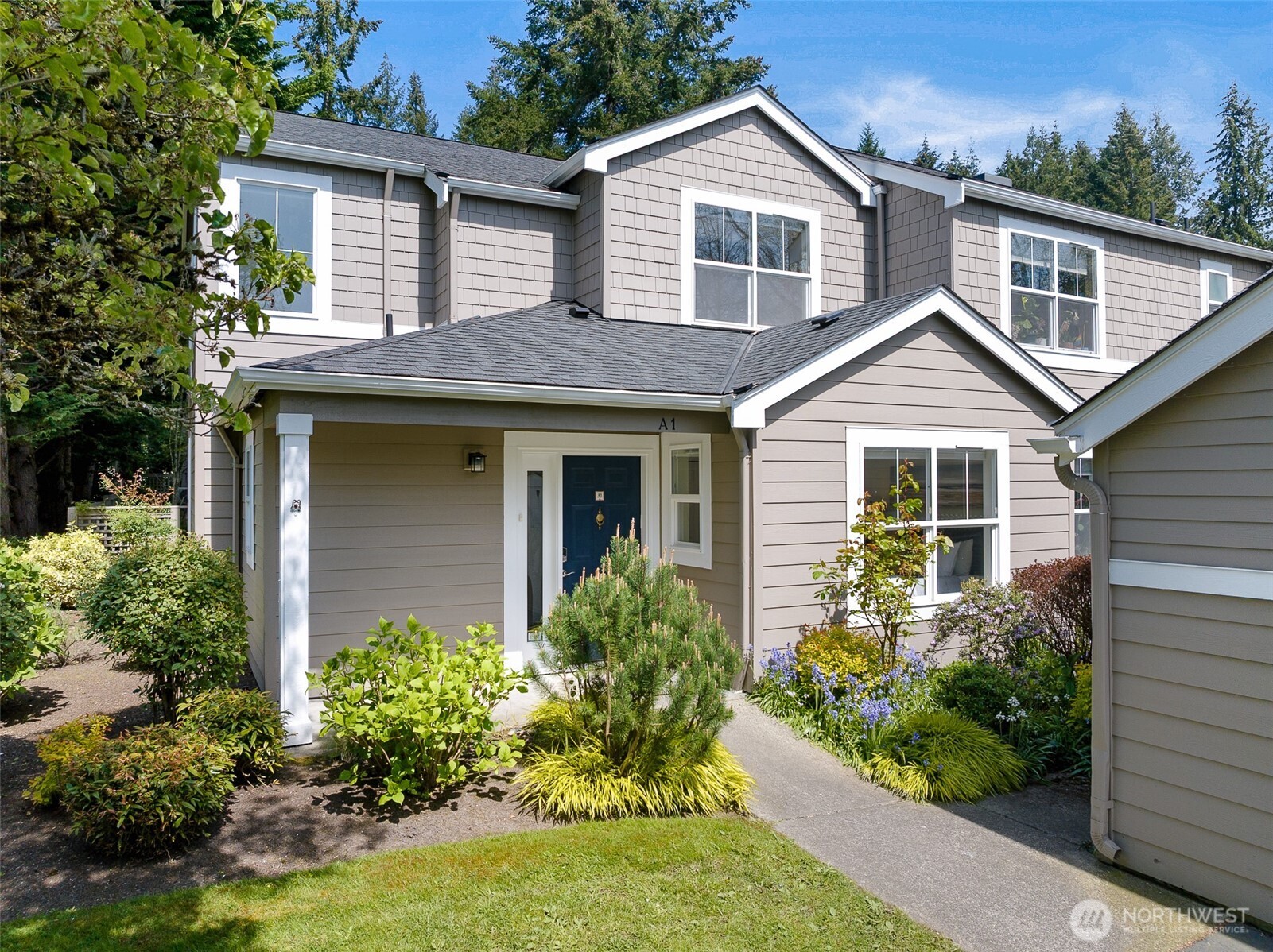 1250 Weaver Road NW Unit: A1, Bainbridge Island, WA