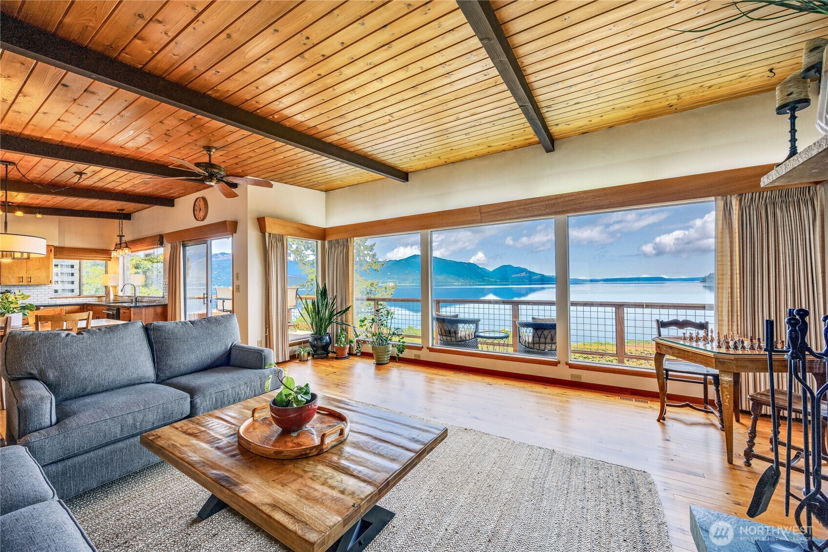 14380 NW Rhoda Lane, Seabeck, WA